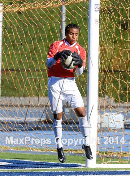 Thumbnail 2 in Fallbrook vs. Patrick Henry (CIF SDS D3 Final) photogallery.