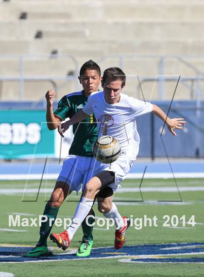 Thumbnail 2 in Fallbrook vs. Patrick Henry (CIF SDS D3 Final) photogallery.