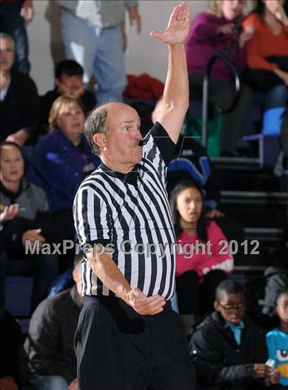 Thumbnail 2 in Miramonte @ Sacramento (CIF D3 NorCal Playoffs) photogallery.