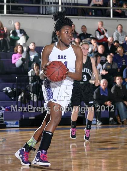 Thumbnail 2 in Miramonte @ Sacramento (CIF D3 NorCal Playoffs) photogallery.