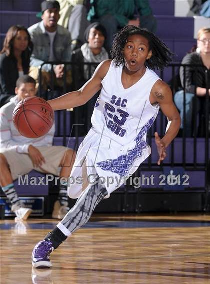 Thumbnail 3 in Miramonte @ Sacramento (CIF D3 NorCal Playoffs) photogallery.