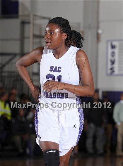 Thumbnail 2 in Miramonte @ Sacramento (CIF D3 NorCal Playoffs) photogallery.