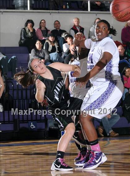 Thumbnail 3 in Miramonte @ Sacramento (CIF D3 NorCal Playoffs) photogallery.