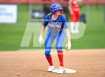 Thumbnail 1 in Mater Dei @ Los Alamitos photogallery.