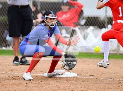 Thumbnail 1 in Mater Dei @ Los Alamitos photogallery.