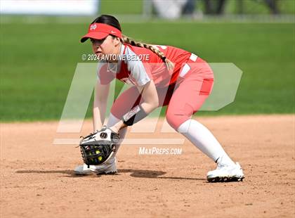 Thumbnail 2 in Mater Dei @ Los Alamitos photogallery.
