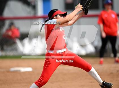 Thumbnail 2 in Mater Dei @ Los Alamitos photogallery.