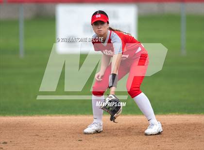 Thumbnail 3 in Mater Dei @ Los Alamitos photogallery.