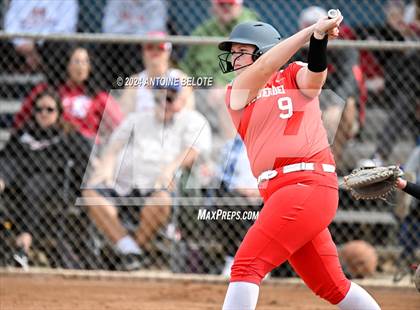 Thumbnail 3 in Mater Dei @ Los Alamitos photogallery.