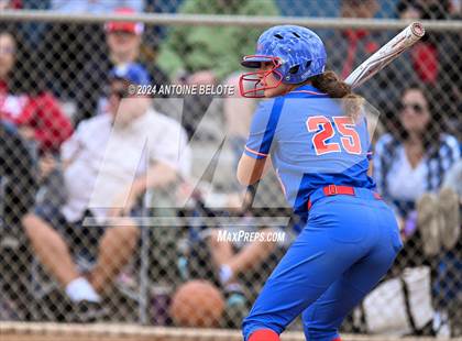 Thumbnail 3 in Mater Dei @ Los Alamitos photogallery.