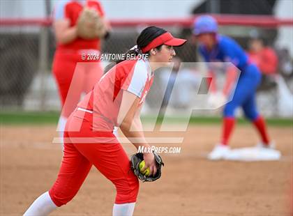 Thumbnail 3 in Mater Dei @ Los Alamitos photogallery.
