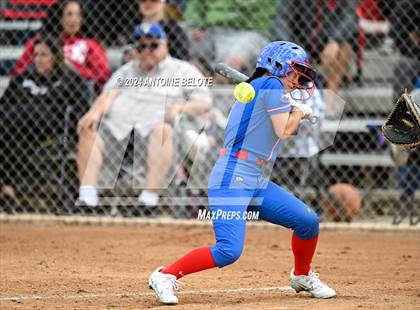 Thumbnail 1 in Mater Dei @ Los Alamitos photogallery.