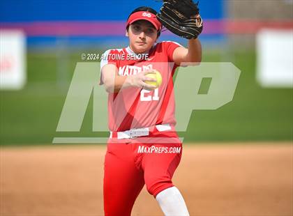 Thumbnail 3 in Mater Dei @ Los Alamitos photogallery.