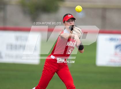Thumbnail 2 in Mater Dei @ Los Alamitos photogallery.