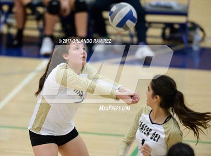 Thumbnail 3 in Mater Dei Catholic @ Eastlake photogallery.