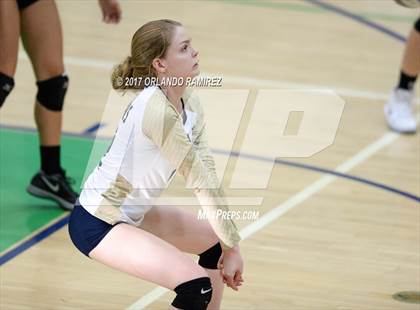 Thumbnail 3 in Mater Dei Catholic @ Eastlake photogallery.