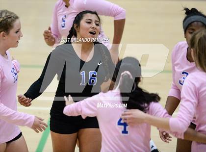 Thumbnail 2 in Mater Dei Catholic @ Eastlake photogallery.