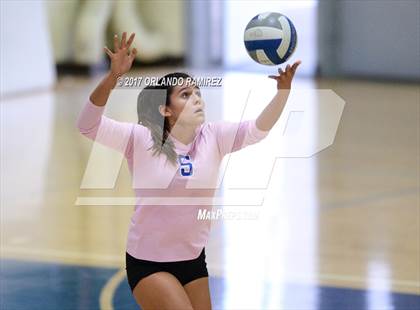 Thumbnail 1 in Mater Dei Catholic @ Eastlake photogallery.