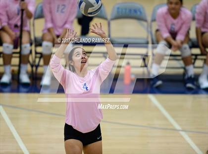 Thumbnail 2 in Mater Dei Catholic @ Eastlake photogallery.