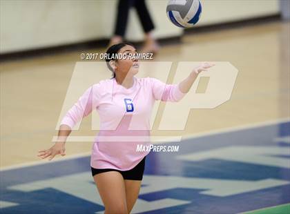 Thumbnail 2 in Mater Dei Catholic @ Eastlake photogallery.