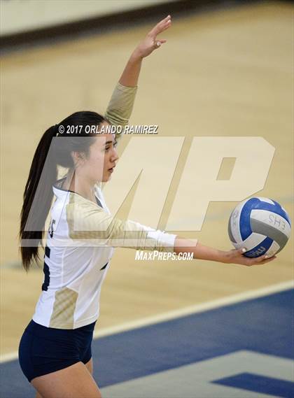 Thumbnail 1 in Mater Dei Catholic @ Eastlake photogallery.