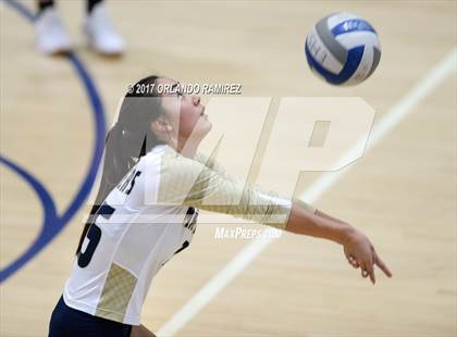 Thumbnail 2 in Mater Dei Catholic @ Eastlake photogallery.