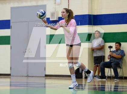 Thumbnail 3 in Mater Dei Catholic @ Eastlake photogallery.
