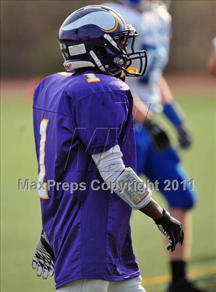 Thumbnail 3 in Darien @ Westhill photogallery.