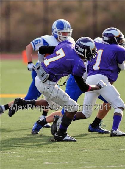 Thumbnail 2 in Darien @ Westhill photogallery.