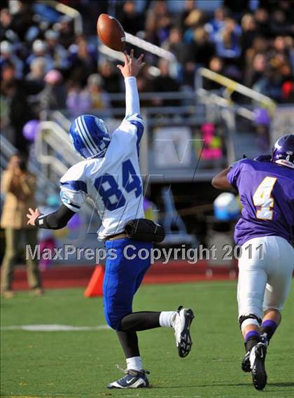 Thumbnail 2 in Darien @ Westhill photogallery.