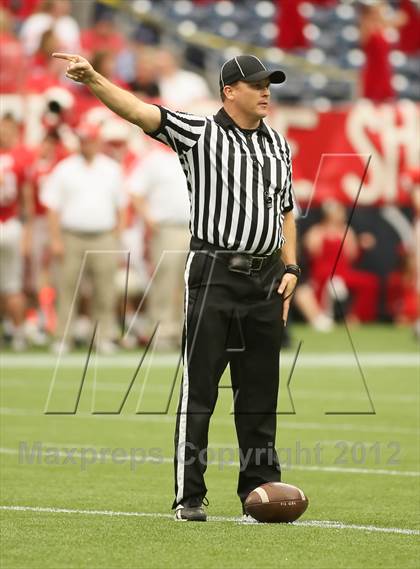 Thumbnail 1 in Katy vs. La Porte (UIL 5A Division 2 Regional Playoff) photogallery.