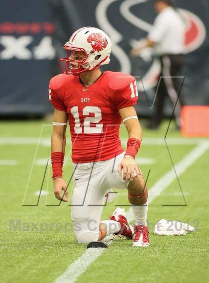 Thumbnail 3 in Katy vs. La Porte (UIL 5A Division 2 Regional Playoff) photogallery.