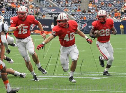 Thumbnail 1 in Katy vs. La Porte (UIL 5A Division 2 Regional Playoff) photogallery.