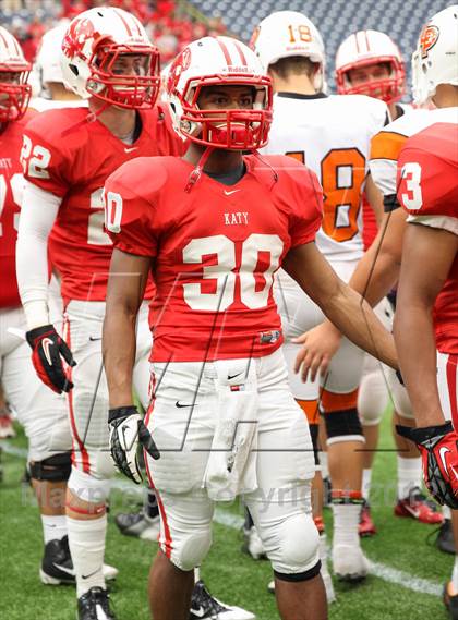 Thumbnail 1 in Katy vs. La Porte (UIL 5A Division 2 Regional Playoff) photogallery.