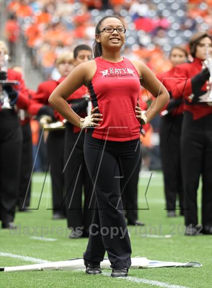 Thumbnail 3 in Katy vs. La Porte (UIL 5A Division 2 Regional Playoff) photogallery.