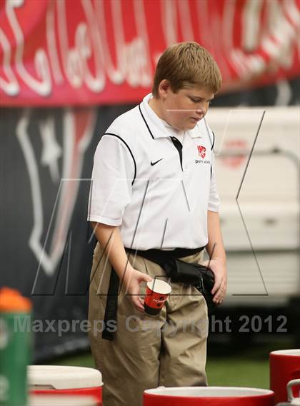 Thumbnail 2 in Katy vs. La Porte (UIL 5A Division 2 Regional Playoff) photogallery.