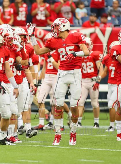 Thumbnail 3 in Katy vs. La Porte (UIL 5A Division 2 Regional Playoff) photogallery.