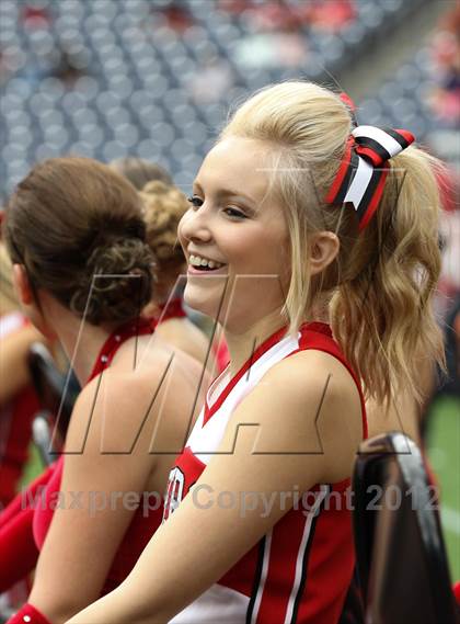 Thumbnail 2 in Katy vs. La Porte (UIL 5A Division 2 Regional Playoff) photogallery.