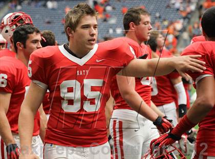 Thumbnail 1 in Katy vs. La Porte (UIL 5A Division 2 Regional Playoff) photogallery.