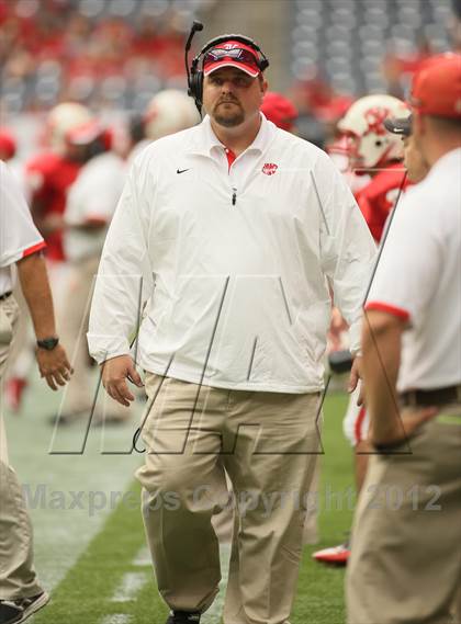 Thumbnail 3 in Katy vs. La Porte (UIL 5A Division 2 Regional Playoff) photogallery.