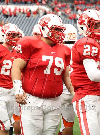 Thumbnail 3 in Katy vs. La Porte (UIL 5A Division 2 Regional Playoff) photogallery.