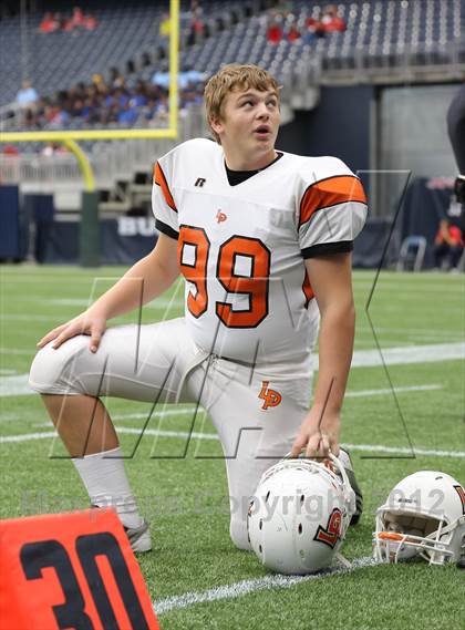 Thumbnail 2 in Katy vs. La Porte (UIL 5A Division 2 Regional Playoff) photogallery.