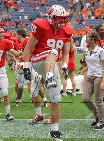 Thumbnail 3 in Katy vs. La Porte (UIL 5A Division 2 Regional Playoff) photogallery.