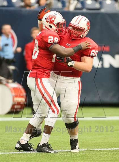 Thumbnail 1 in Katy vs. La Porte (UIL 5A Division 2 Regional Playoff) photogallery.