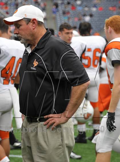 Thumbnail 2 in Katy vs. La Porte (UIL 5A Division 2 Regional Playoff) photogallery.