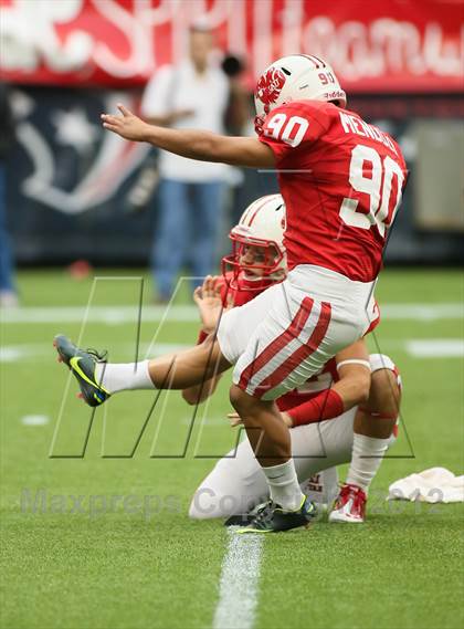 Thumbnail 1 in Katy vs. La Porte (UIL 5A Division 2 Regional Playoff) photogallery.