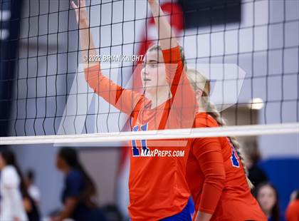 Thumbnail 2 in Central vs. Marvin Ridge photogallery.