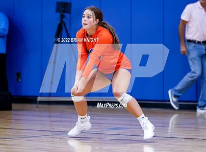 Thumbnail 1 in Central vs. Marvin Ridge photogallery.