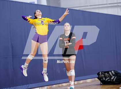 Thumbnail 1 in Central vs. Marvin Ridge photogallery.