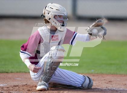 Thumbnail 1 in Perry vs. San Luis (Bob Everett Classic) photogallery.